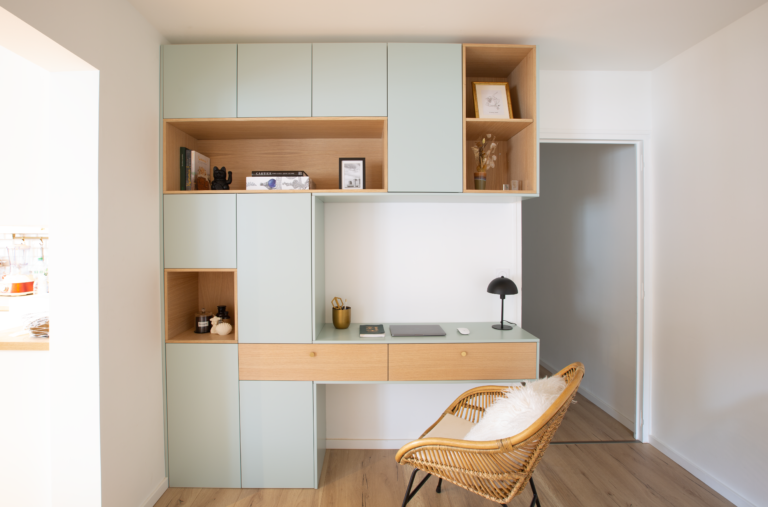 Architecture-dinterieur-Annecy-photo-apres-projet-loverchy-conception-meuble-sur-mesure-home-office-decoratrice-dinterieur-annecy-la-decoreuse